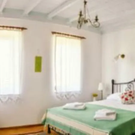 Data Yaghane Butik Hotel 4*
